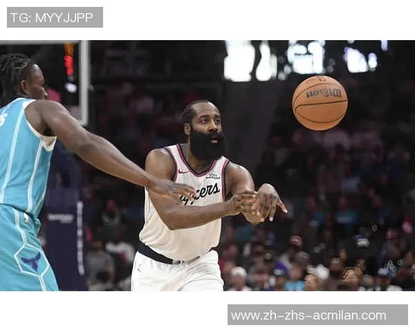 篮网与快船激战正酣球星对决引发球迷热议与期待